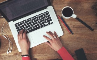 反手取消14天年假公司致歉：已落实正常放假 承诺优化内部沟通！