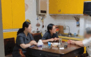 上海阿婆700万分给子女后无人赡养！网友：没有一碗水“端平” ！