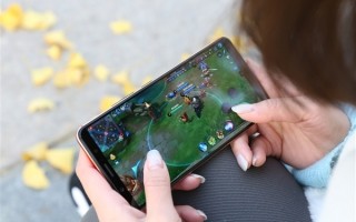 网易游戏发布寒假限玩通知：未成年人全假期只能玩16小时 !