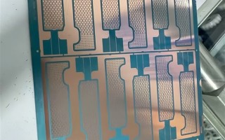 苹果iPhone 17 Pro首次堆散热：均热板谍照曝光 ！