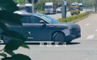 搭载灵鸢车载无人机！新款腾势N8实车曝光：预计年内发布 ！