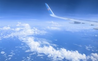 元旦假期日均出入境172.6万人次：终于恢复到2019年同期水平 ！