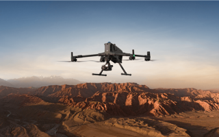 五年巅峰旗舰！大疆发布DJI Matrice 400无人机：续航59分钟、40公里图传 !