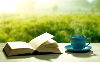 失业送外卖的985硕士入职当老师 当事人：不要低估外卖小哥 ！