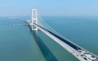 海底长城！深中通道伶仃洋大桥开始钢桥面铺装：明年通车 ！