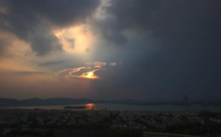 下雨前的征兆（察觉下雨前的预兆和迹象）