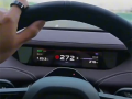 无视车辆警告 小米SU7车主飙车至272km/h：还用手机拍视频 !