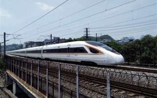 12306账号莫名出现陌生人信息 官方解释：可能在第三方购过票  ！