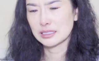 女出纳982次侵占公款获刑11年: 沉迷打麻将和美容养生 ！