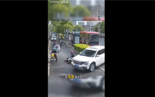 车主遇无接触事故被认定负全责 骑车人自己滑倒：官方科普 !