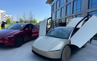 能否按时上市：特斯拉重新申请新“Tesla Robotaxi”商标 ！