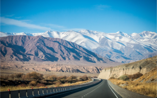 我国2024年40天春运结束：预计人流量超84亿 超90%汽车出行 ！