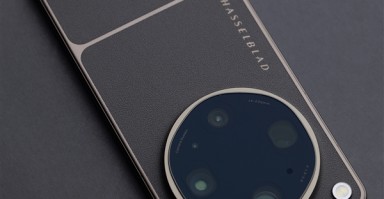 OPPO回应Find X9 Ultra后摄为何折腾成六边形：复刻相机光圈轮廓 !