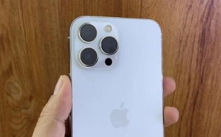 苹果13promax像素多少万（iphone13promax后置摄像头像素）