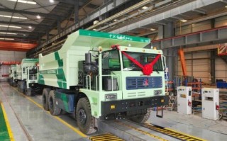 运载悍将！105吨电动矿山宽体自卸车批量下线：最高时速45公里 ！