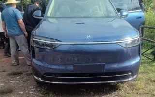 爆款预订！全新问界M7实车曝光：小M8实锤 销量稳了 !
