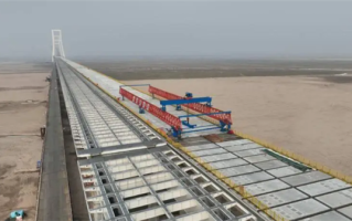 三项国内第一！全国最长钢梁顶推顺利完成 ！