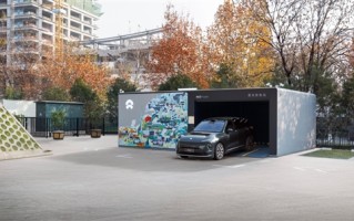 全国电区房覆盖率超8成！蔚来2023年新建1000座换电站成就达成 ！