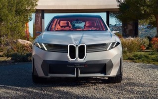 大鼻孔抢镜！宝马新时代X概念车发布：量产版明年投产 ！