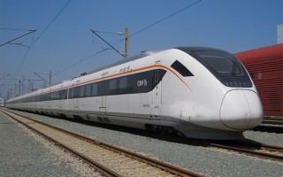 川青铁路四川首段今日开通运营！茂县至成都1小时直达 !