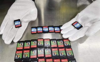 真游戏通关失败！男子行李箱藏125张任天堂Switch卡带进境被查 ！