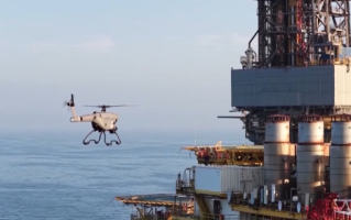 我国海上油田首次！无人机规模化作业落地北部湾 !