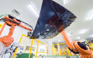 福耀玻璃创始人曹德旺一个月内投资90亿：用于汽车玻璃安全制造 ！