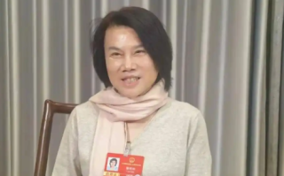 董明珠建议：促消费首先要加工资 ！