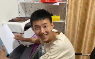 男孩中考查分863分数学满分：给父母来了个大惊喜 ！