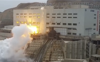 贺！我国240吨级商业重复使用高压补燃液氧煤油发动机长程试车成功 ！