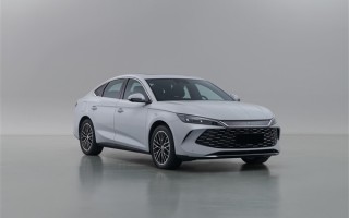 油耗2.9L降维打击燃油车！比亚迪秦L价格曝光：12万元起 ！