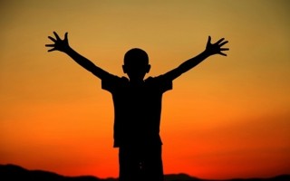 幼儿园开学上演两极反转：欢喜不相通 !