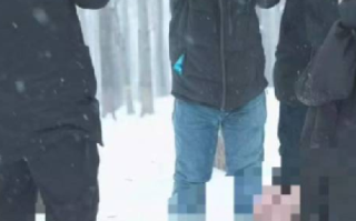 网传女子裸体冻亡?警方称正在核查 ！摄影工作者:疑为“人体模特”摆拍 ！
