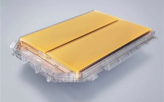 全球量产充电最快的磷酸铁锂！极氪金砖电池发布：充15分钟跑500公里 ！