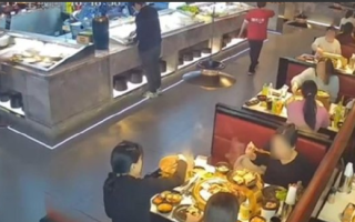 男子捡手机后要价千元:不给就刷机！警方回应：无权强制要求，建议失主起诉 ！
