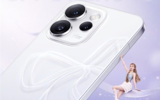 宋雨琦上手OPPO Reno15系列四大配色 行业首发全息光刻工艺 !