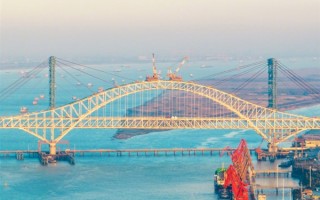 世界最大跨度斜拉桥！常泰长江大桥天星洲专用航道桥合龙 ！