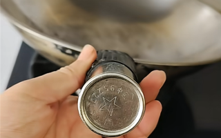 不锈钢锅用30年仍不粘 大批网友求购!厂家:将复产 预售60元 ! 不锈钢锅用30年仍不粘 大批网友求购!厂家:将复产 预售60元 !