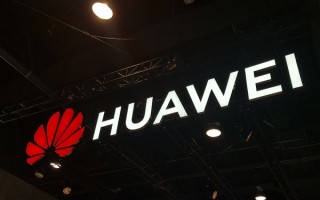 称华为手机全球最先进后！黄仁勋再谈论华为芯片：取代英伟达是时间问题 ！