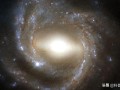 银河系有多少恒星（银河系的中心点为什么那么亮呢） ！