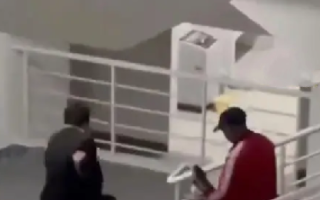 当事人回应男扮女装闯高校女寝：无法接受女友出轨想讨个说法，身体扛不住而晕倒 ！