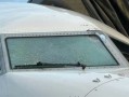 或被陨石砸中！美国一波音客机万米高空遭撞：挡风玻璃出现焦痕 !