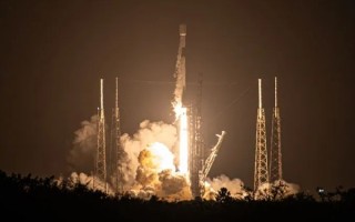 SpaceX 15手猎鹰火箭发射第123批星链卫星：总数已达5490颗 ！