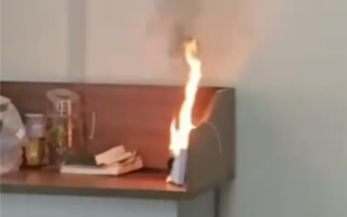 存在爆炸风险！多地机场禁带召回版罗马仕移动电源 !