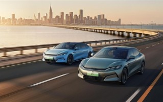 比亚迪副总裁李柯：考虑在加拿大建厂 对收购老牌车企持开放态度 !