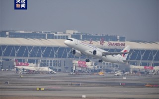 东航第五架C919大飞机交付入列：首批订单全就位 ！