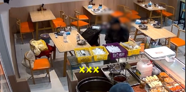 因螺蛳粉里没有螺蛳 男子要求退钱 ！网友：卖老婆饼的“瑟瑟发抖” ！-第1张图片