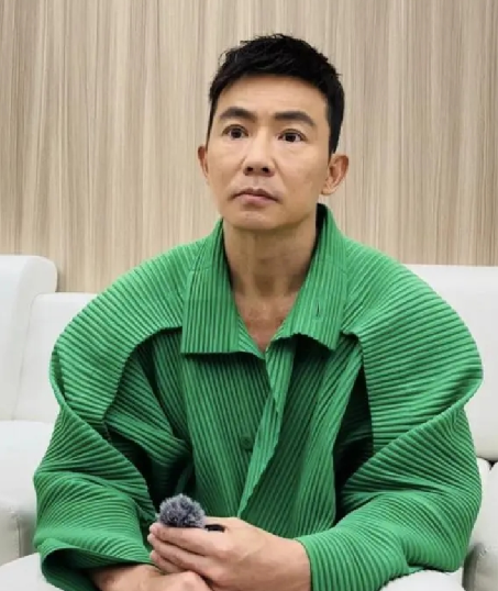 刘畊宏出圈1年多后谈流量下滑！直言：帮到了很多人，不比爆红带来的价值低 ！-第1张图片